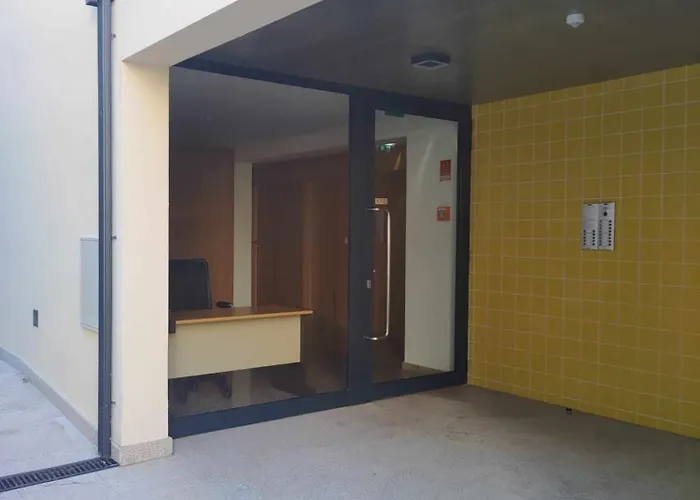 24 Porto Novíssímo Estudio Cedofeita AC Olive Oporto